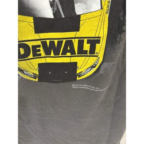 Joe Gibbs Racing 2019 Erik Jones #20 Dewalt Sponsor NASCAR 2 Sided Tee Size M - Picture 11 of 15
